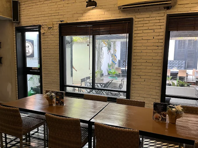 Historica Atmosphere